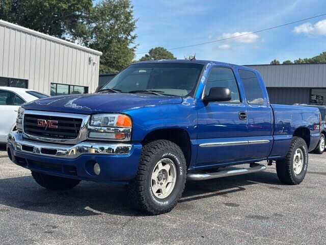 2004 GMC Sierra