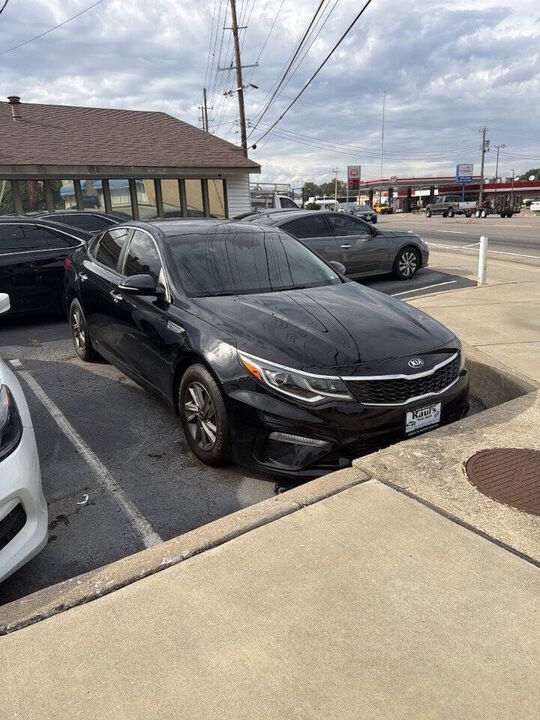 2019 KIA Optima
