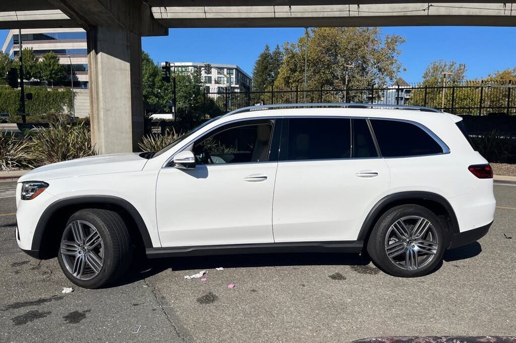 2024 Mercedes-Benz GLS-Class