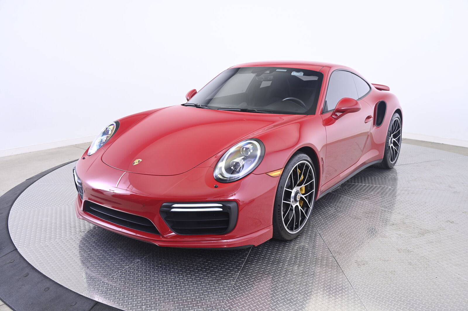 2018 PORSCHE 911