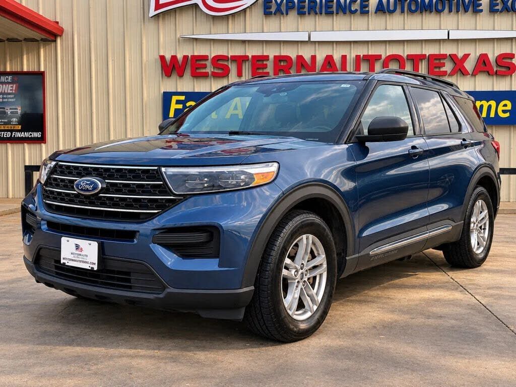 2020 FORD Explorer
