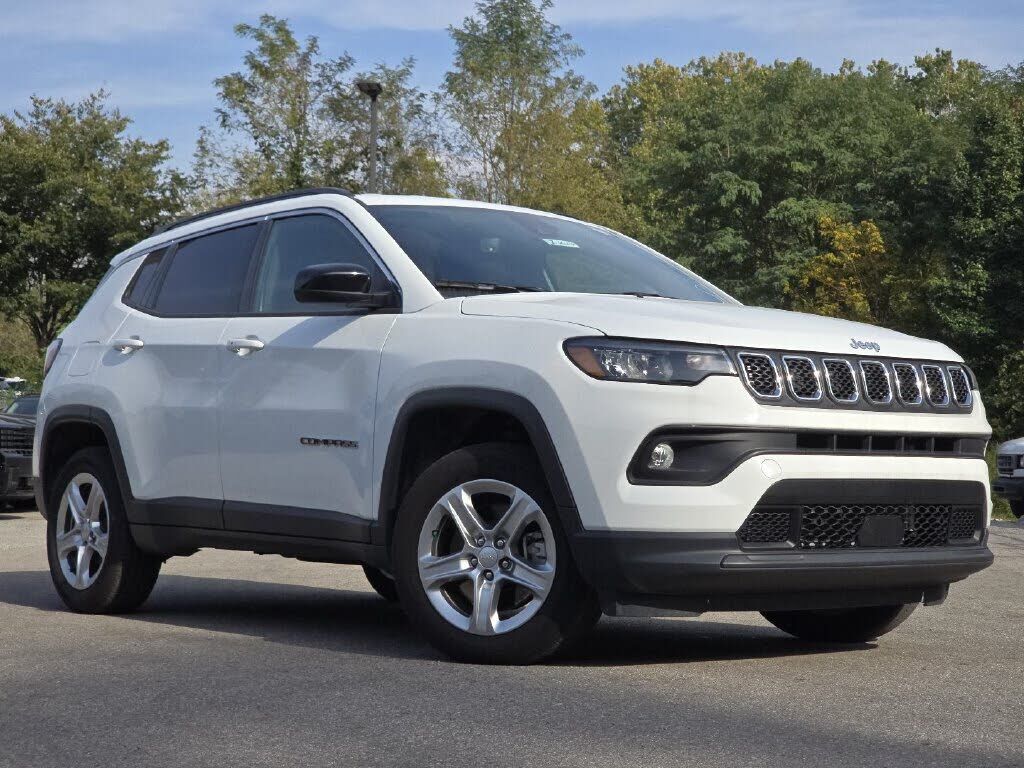 2023 JEEP Compass
