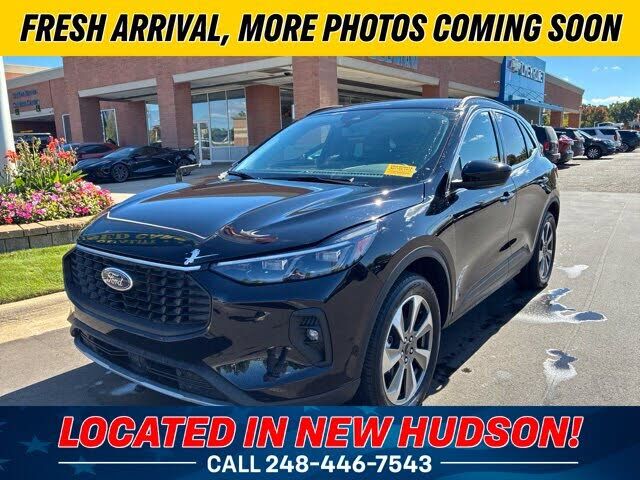 2025 FORD Escape