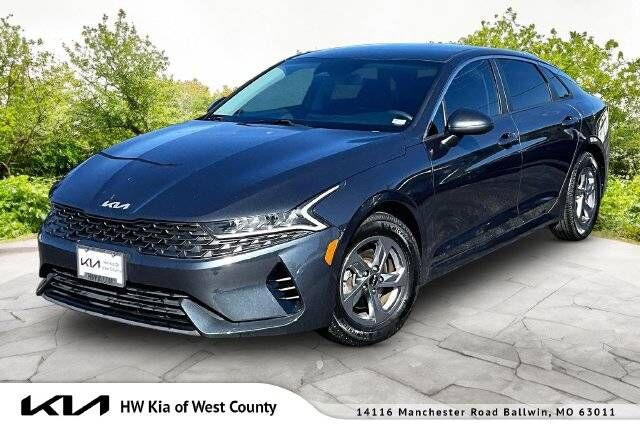 2022 KIA K5