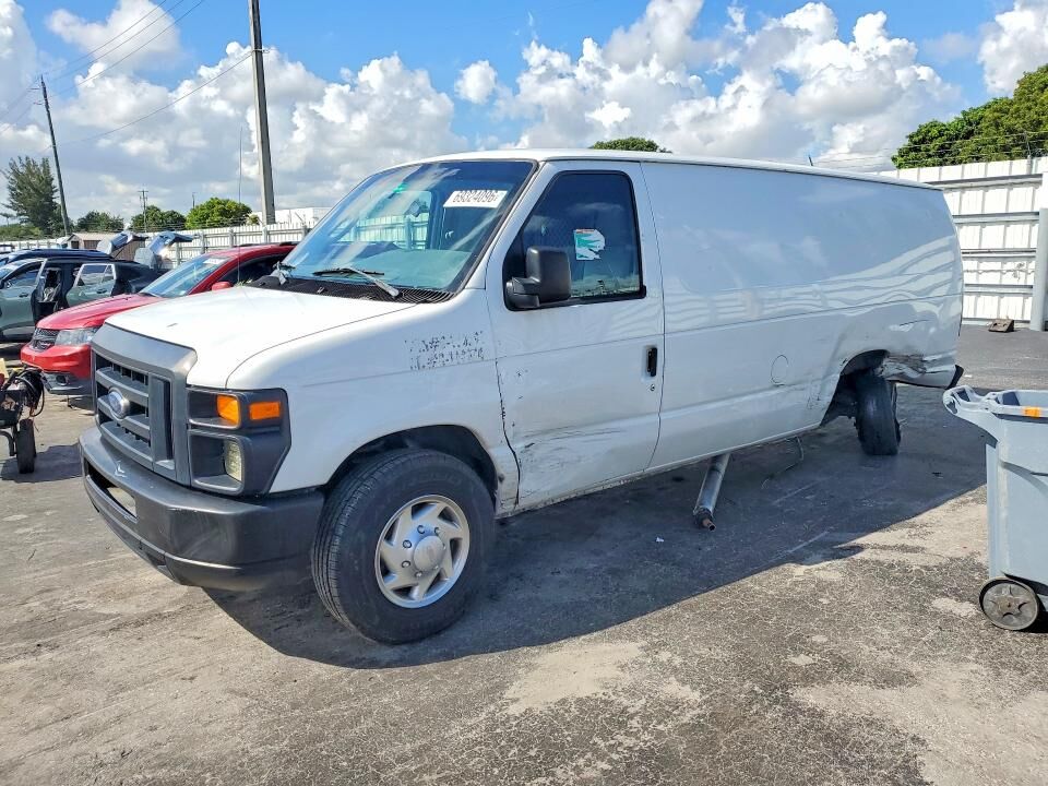 2012 FORD E-250