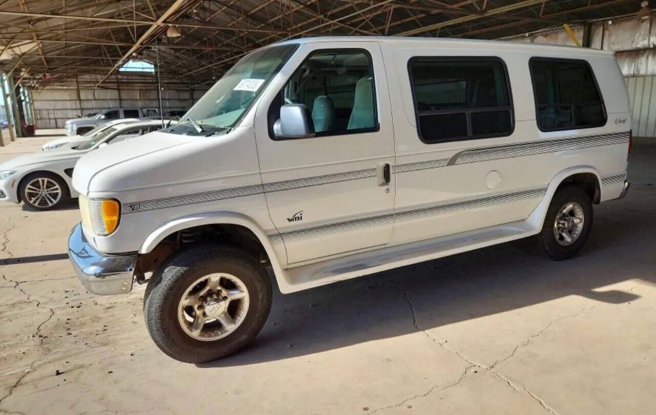 2002 FORD E-250