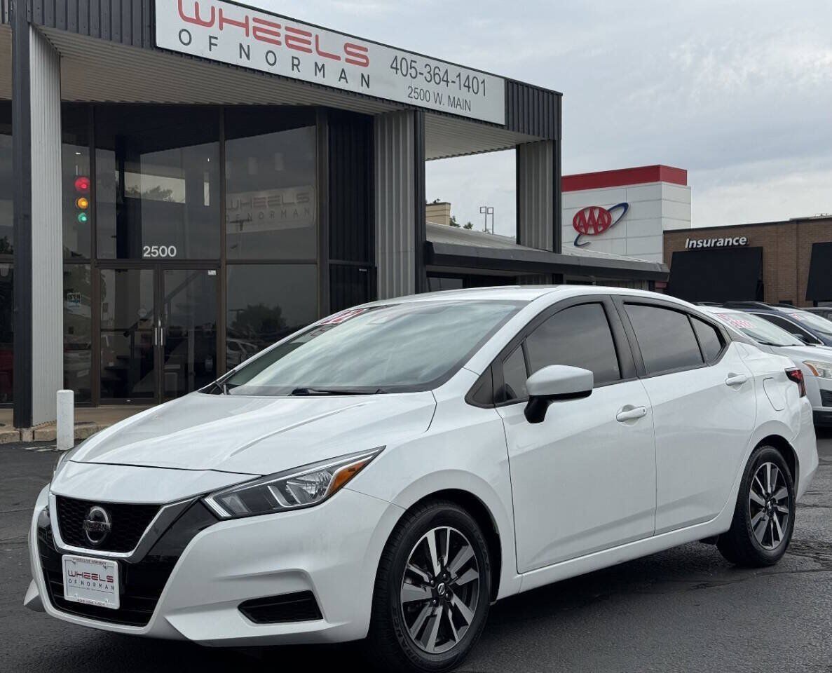 2022 NISSAN Versa