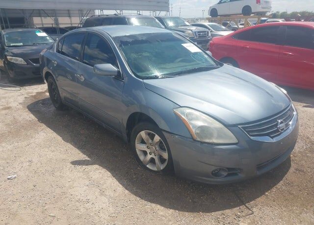 2011 NISSAN Altima