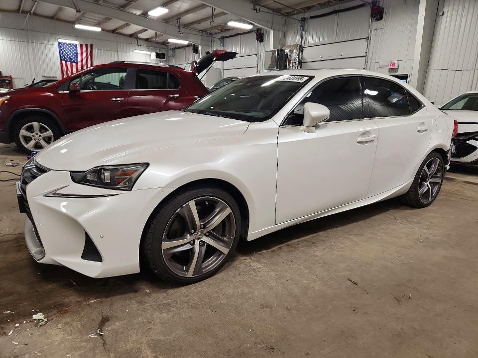 2017 LEXUS IS
