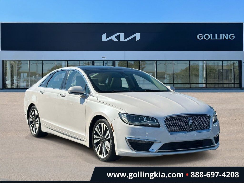 2017 LINCOLN MKZ