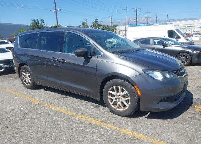 2017 CHRYSLER Pacifica