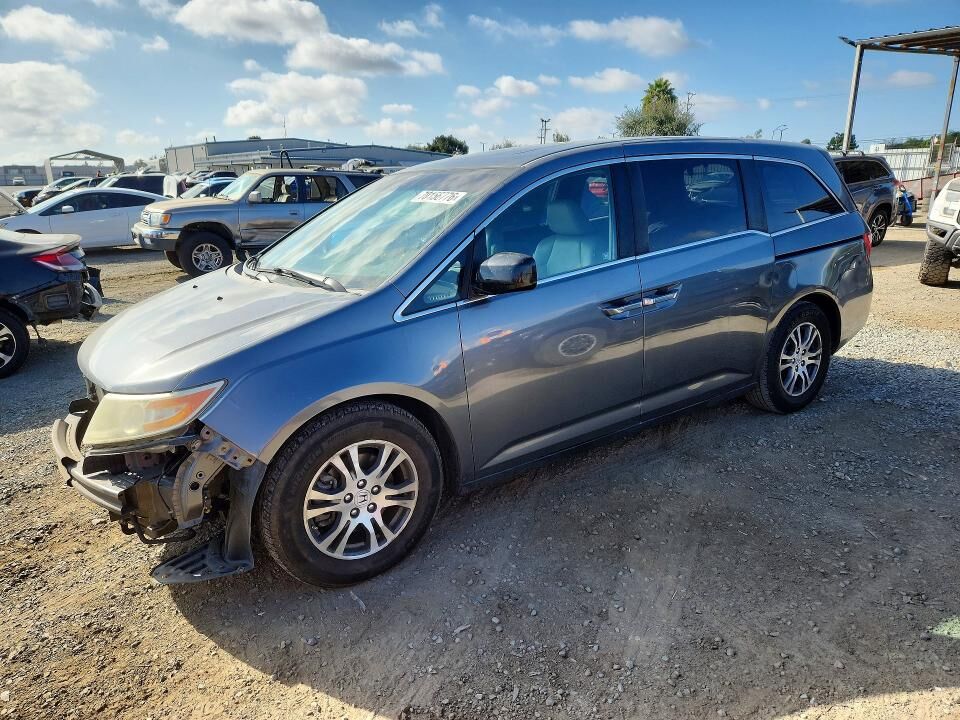 2011 HONDA Odyssey