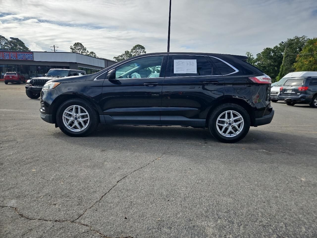 2022 FORD Edge