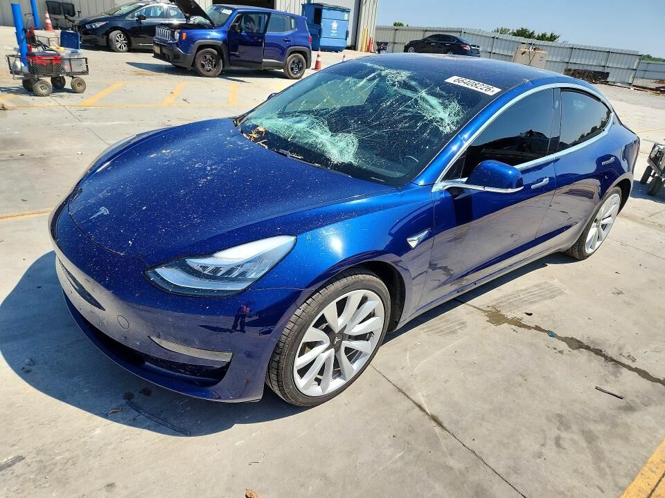 2018 TESLA Model 3