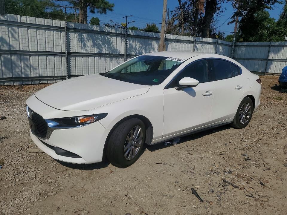 2021 MAZDA Mazda3