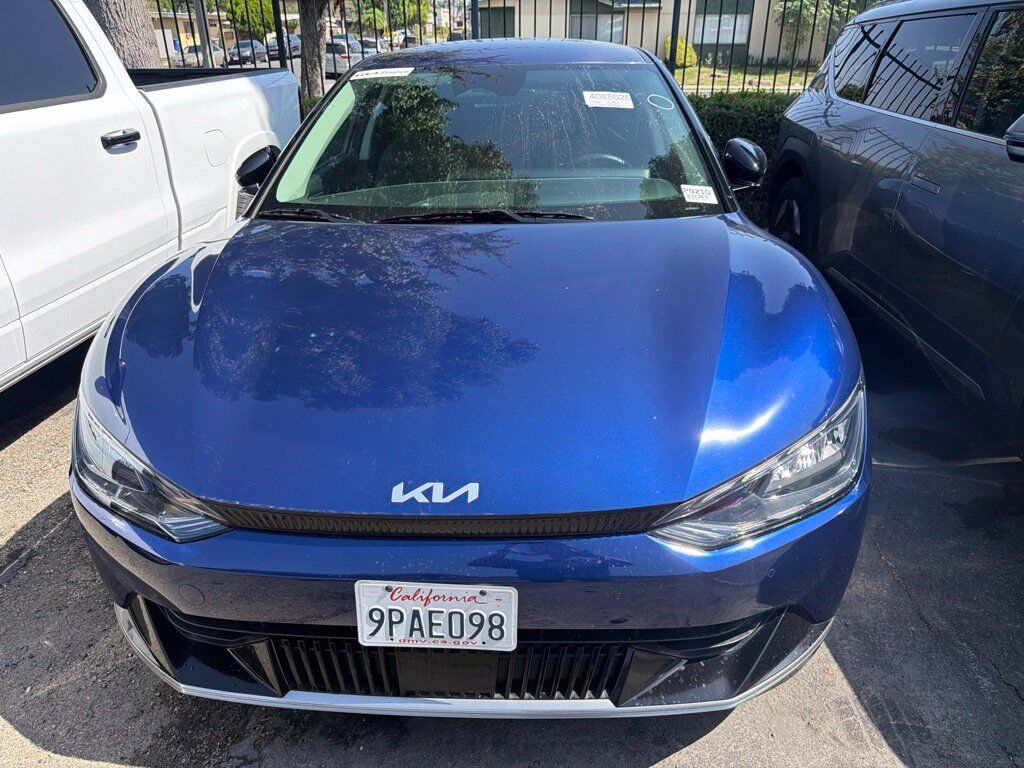 2024 KIA EV6