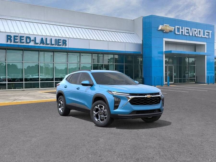 2026 CHEVROLET Trax