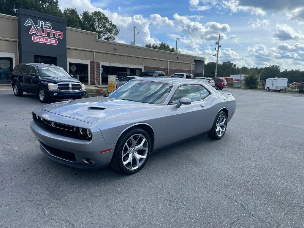 2016 DODGE Challenger