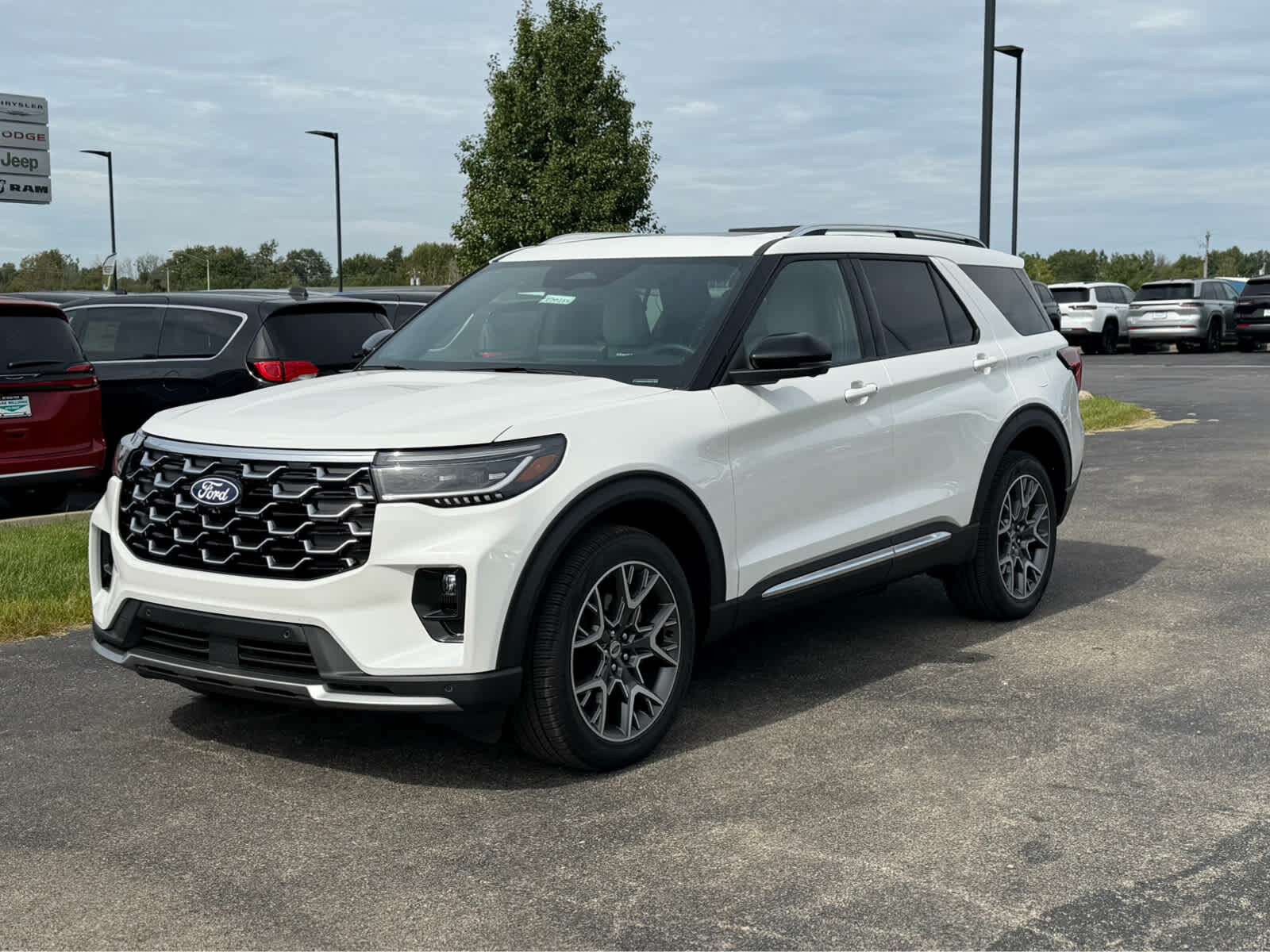 2027 FORD Explorer