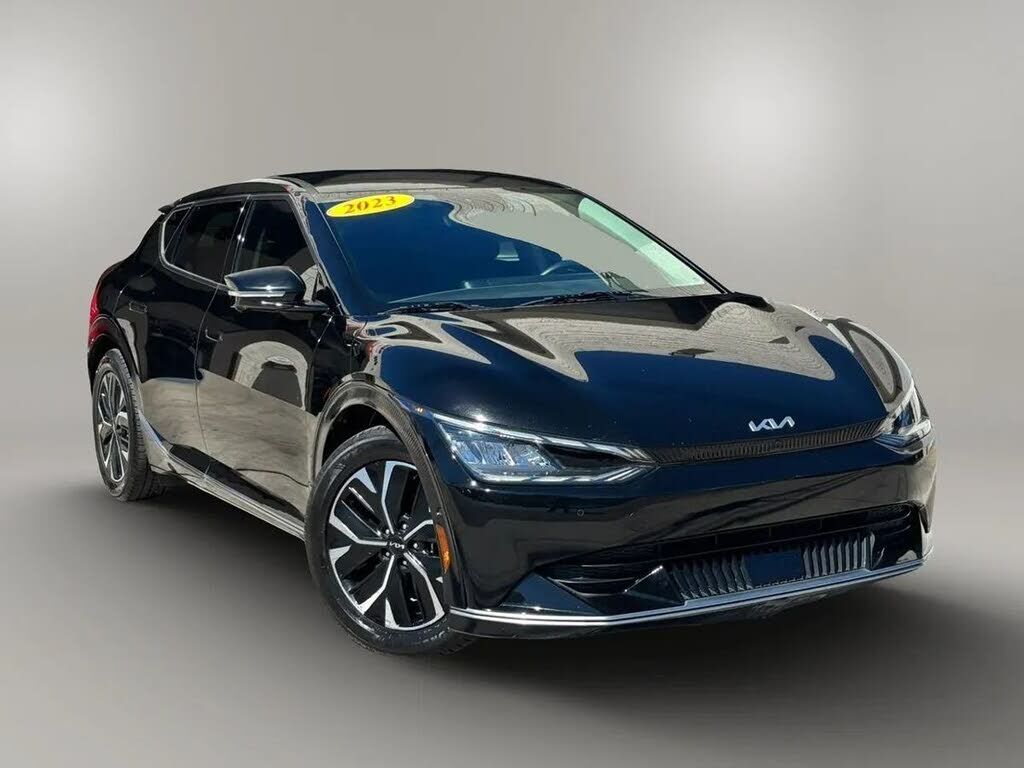 2023 KIA EV6