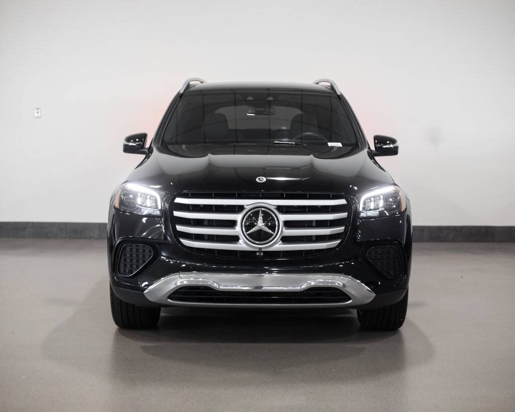 2025 Mercedes-Benz GLS-Class