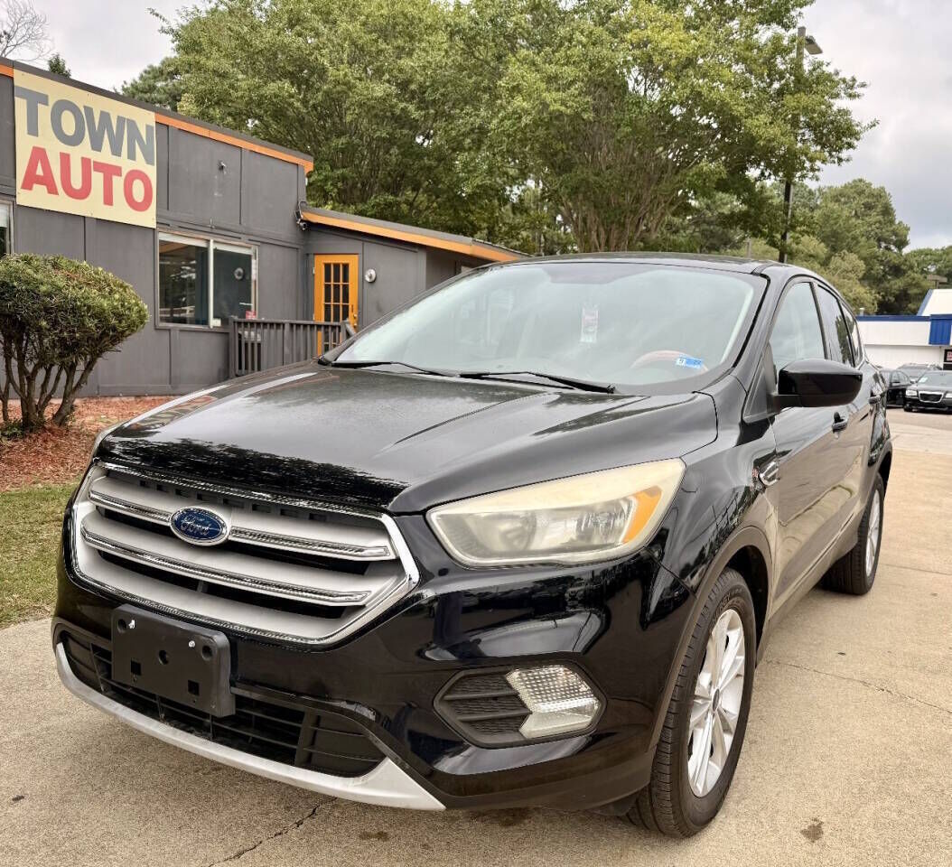2017 FORD Escape