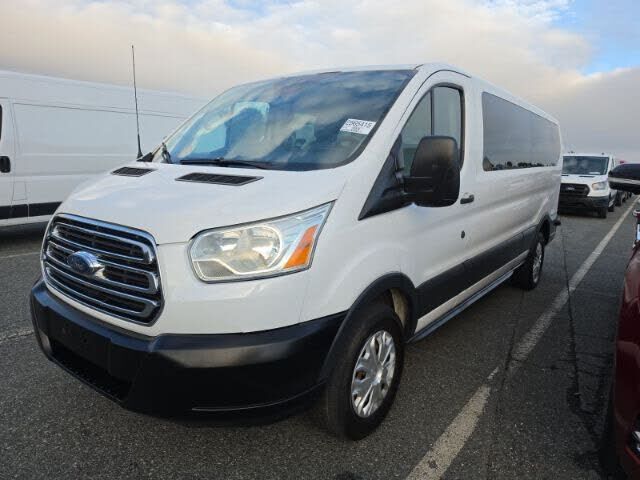 2015 FORD Transit