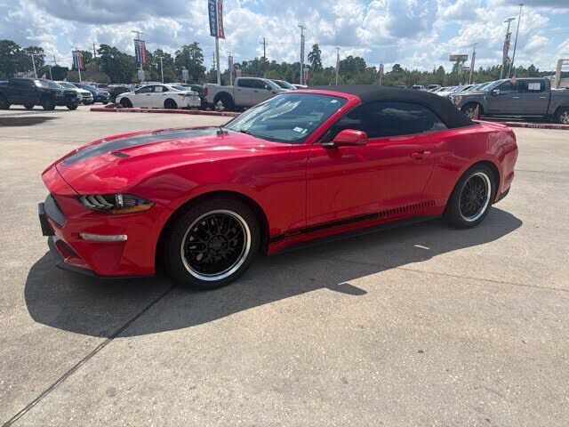 2021 FORD Mustang