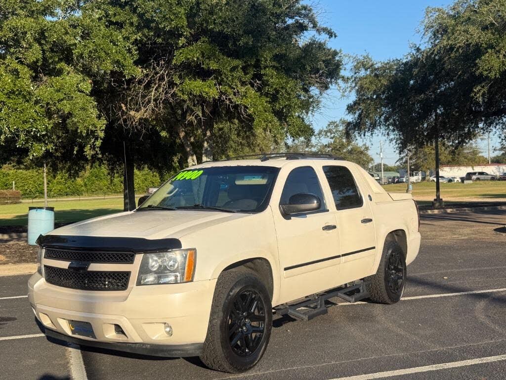 2013 CHEVROLET Avalanche