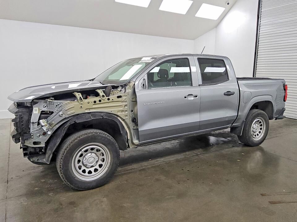 2025 CHEVROLET Colorado