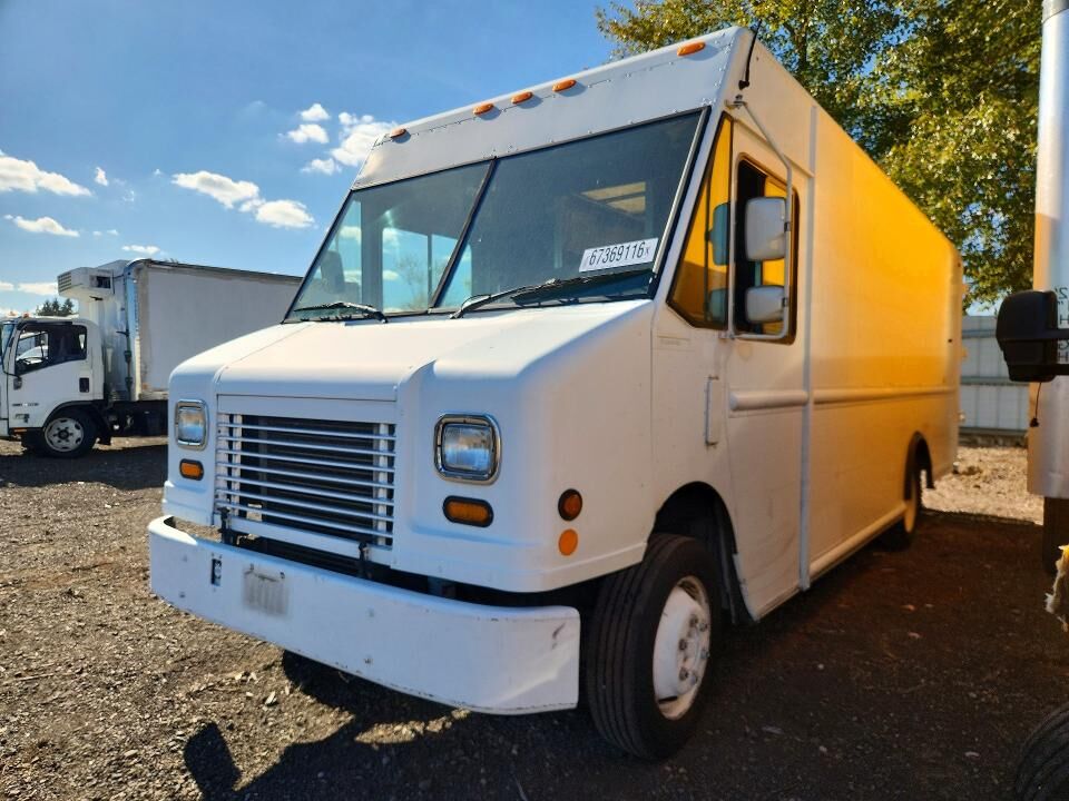 2007 FREIGHTLINER MT 45 Chassis