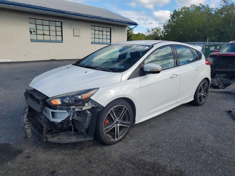 2016 FORD Focus
