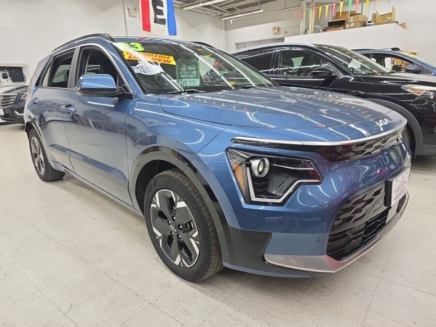 2023 KIA Niro