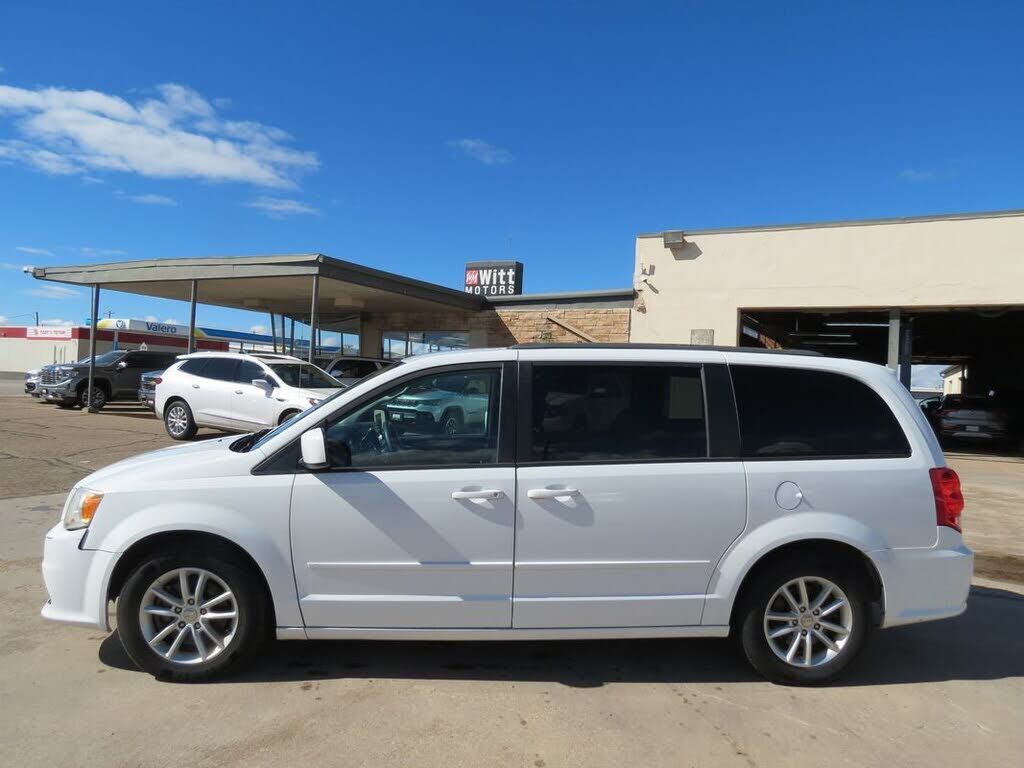 2016 DODGE Grand Caravan