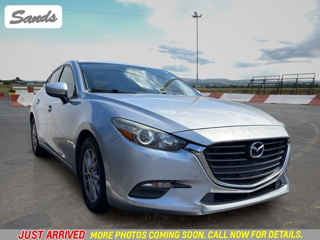 2017 MAZDA Mazda3