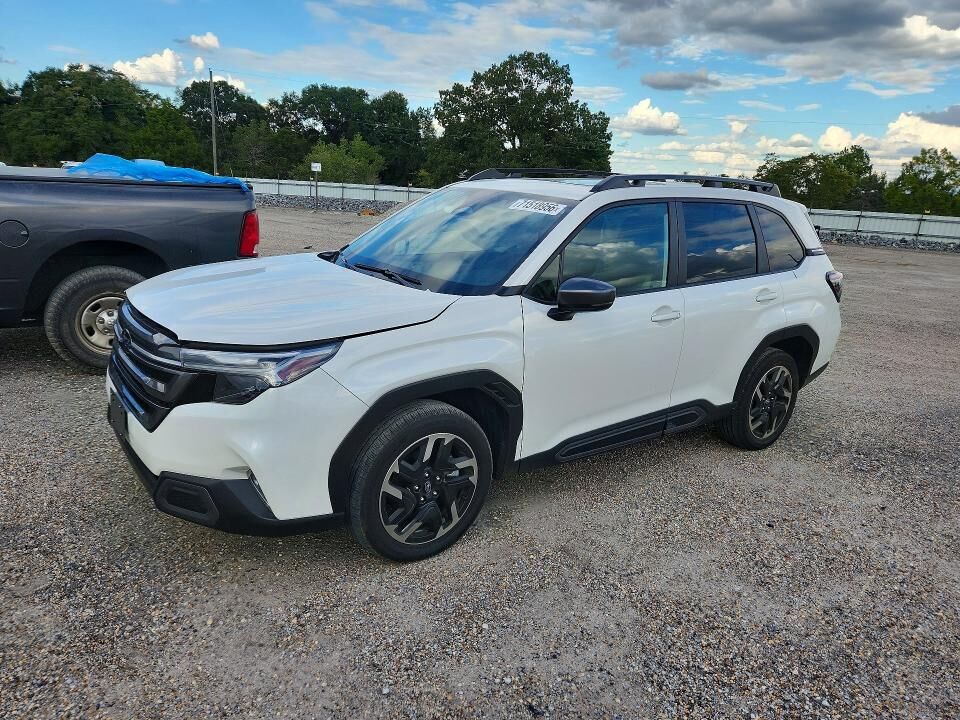 2025 SUBARU Forester
