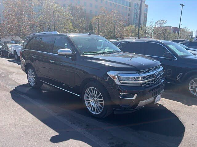 2022 FORD Expedition
