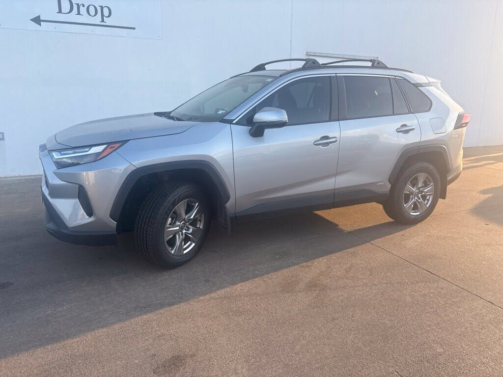 2024 TOYOTA RAV4