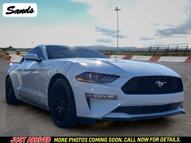 2022 FORD Mustang