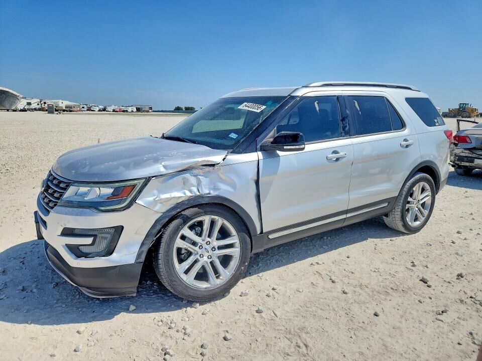 2017 FORD Explorer