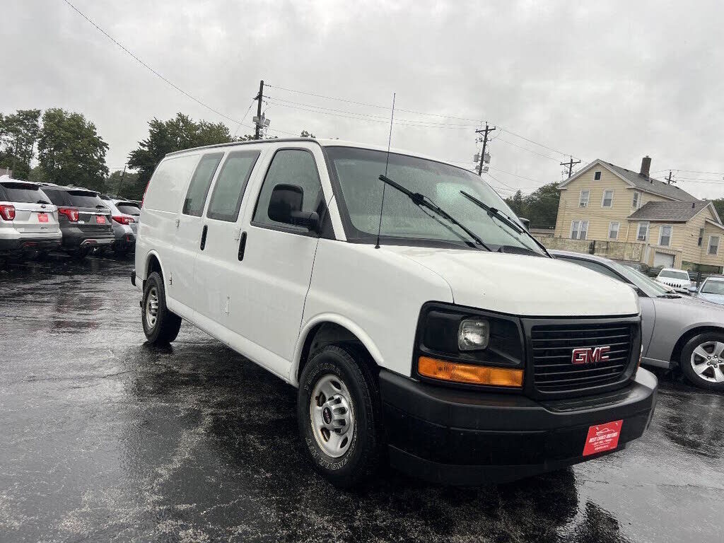 2017 GMC Savana