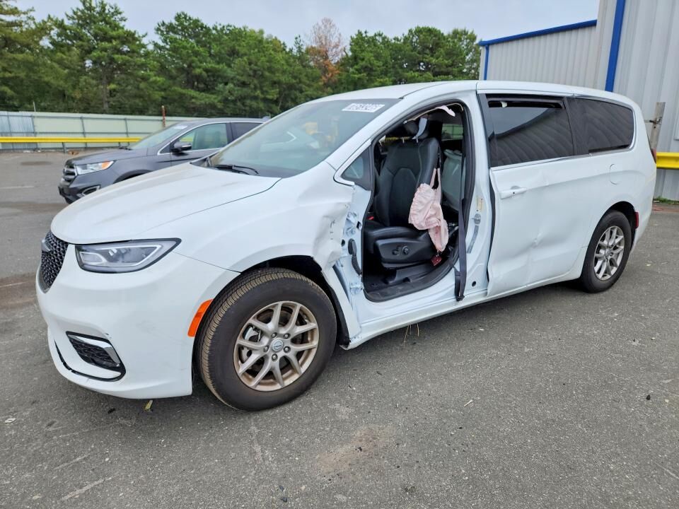 2026 CHRYSLER Pacifica