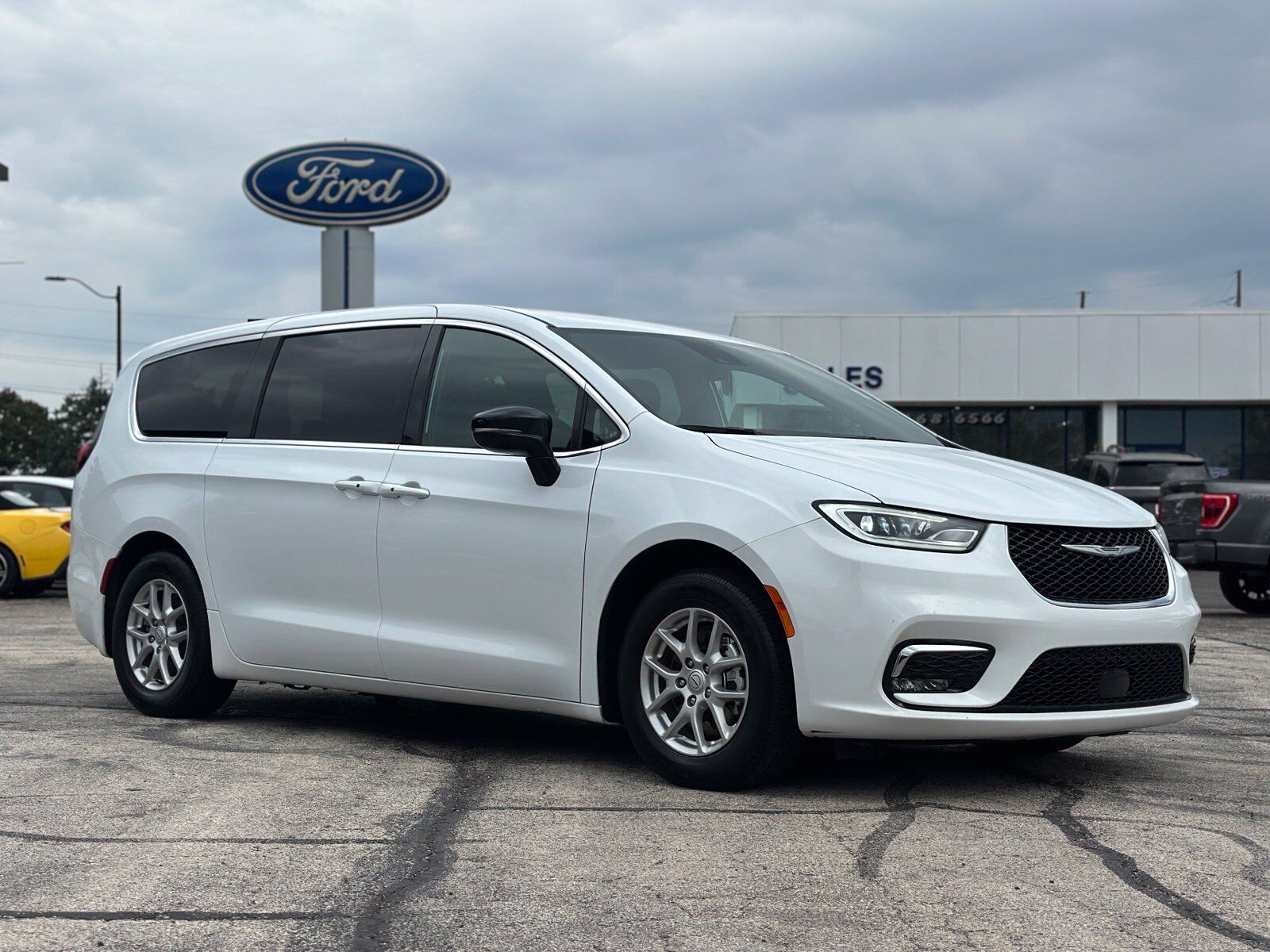 2026 CHRYSLER Pacifica