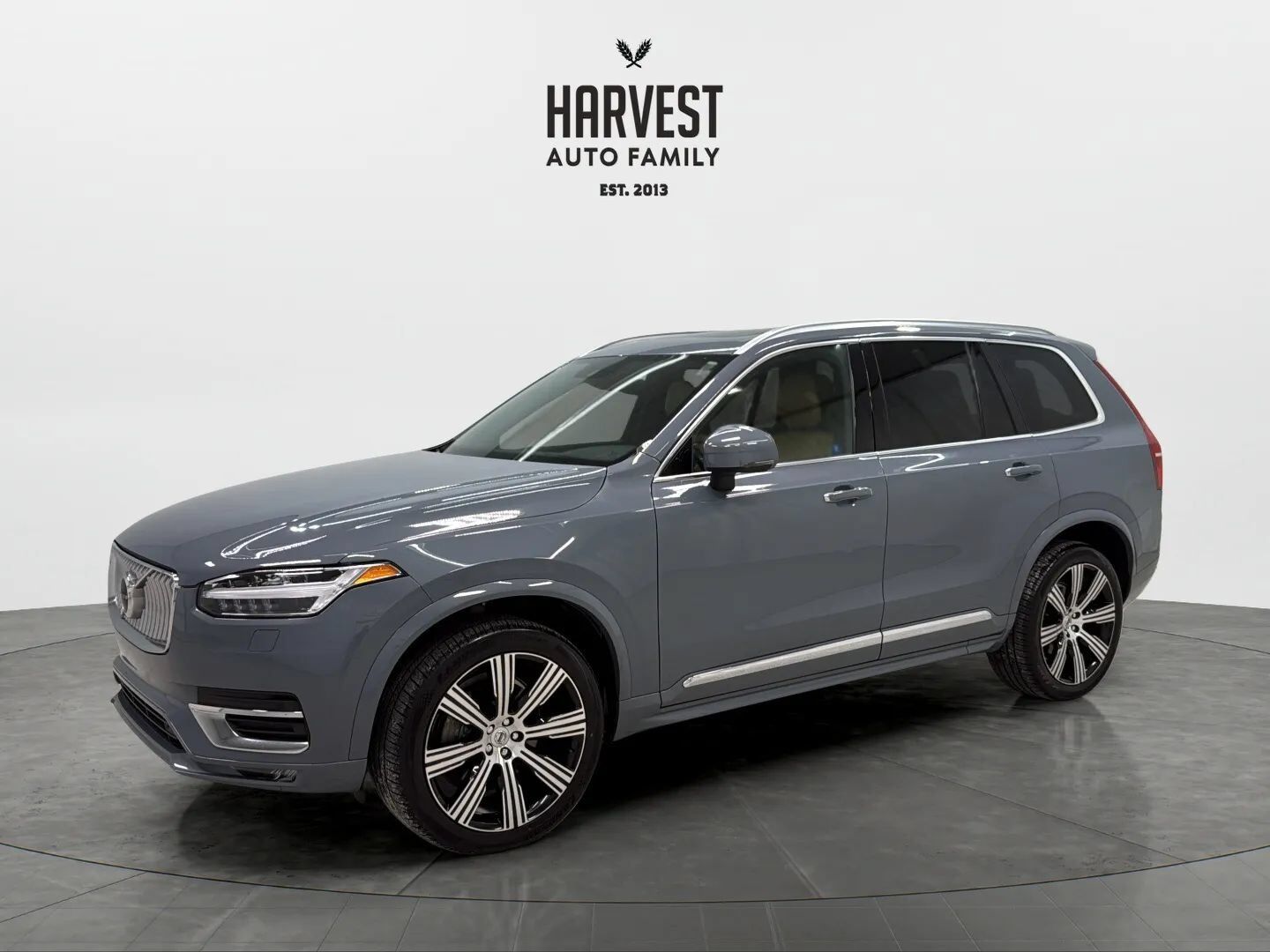 2021 VOLVO XC90