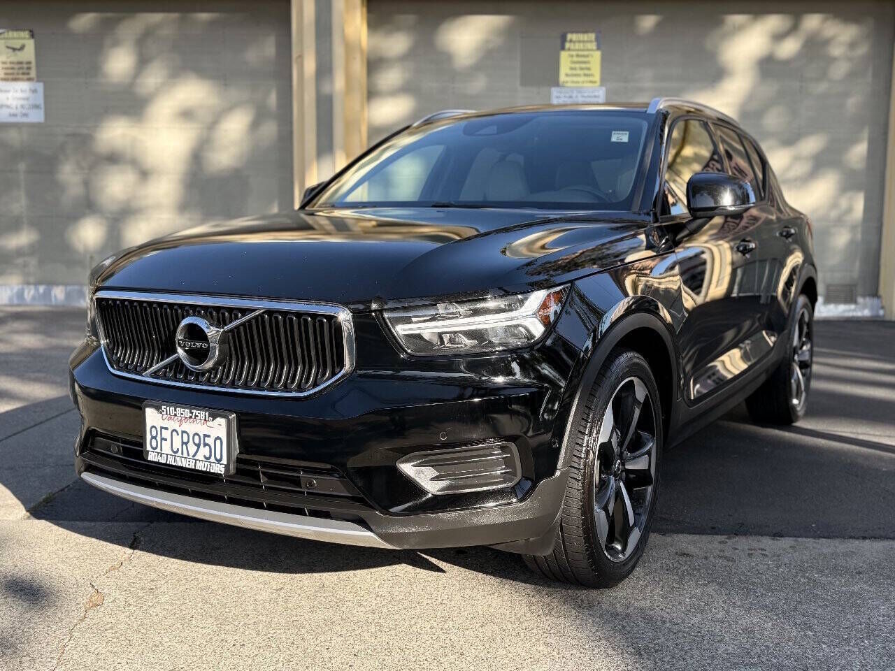 2019 VOLVO XC40