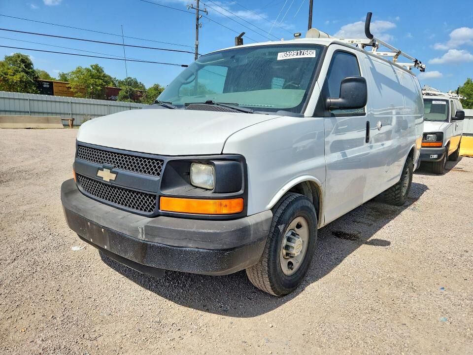 2013 CHEVROLET Express