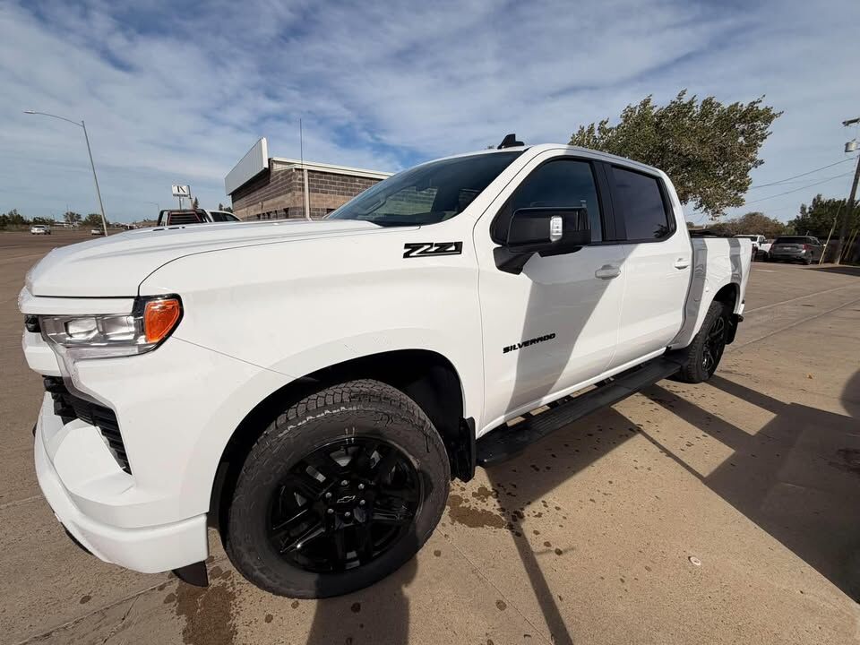 2026 CHEVROLET Silverado