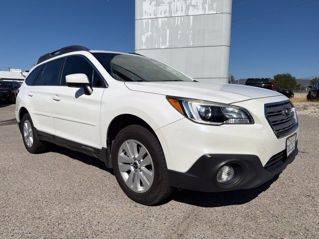 2016 SUBARU Outback