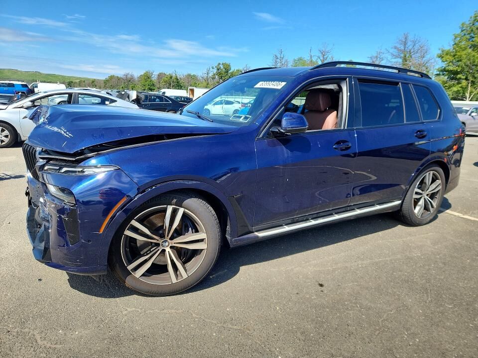 2026 BMW X7