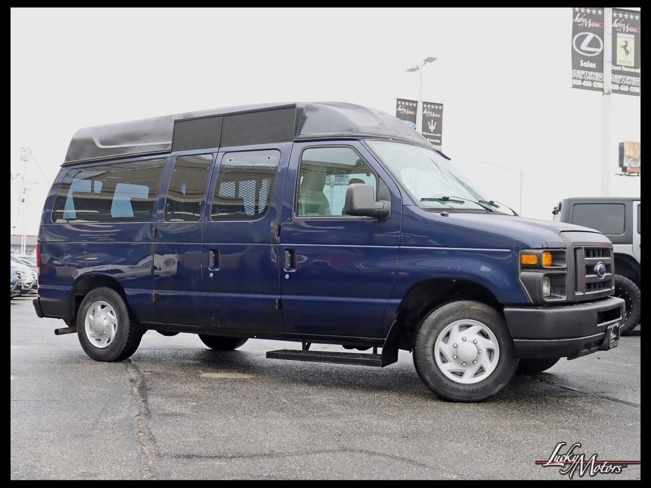 2011 FORD E-150